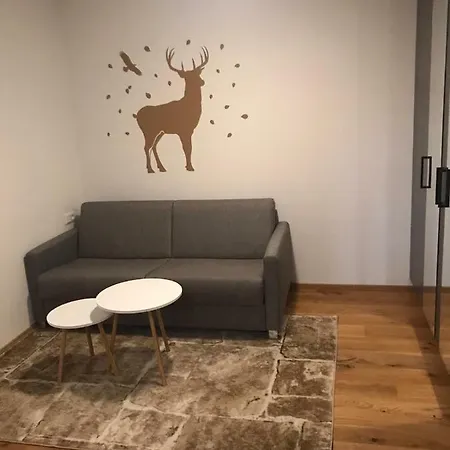 Haus *